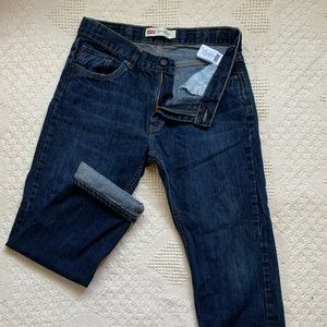 Boys 505 Levi Jeans; Medium/Dark Wash;  size 12 Husky/ 32x27